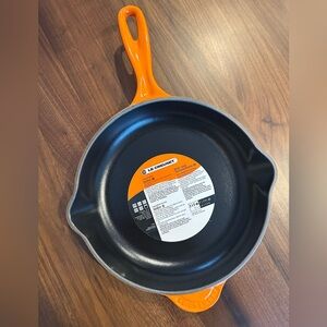 Le Creuset Flame Signature Skillet